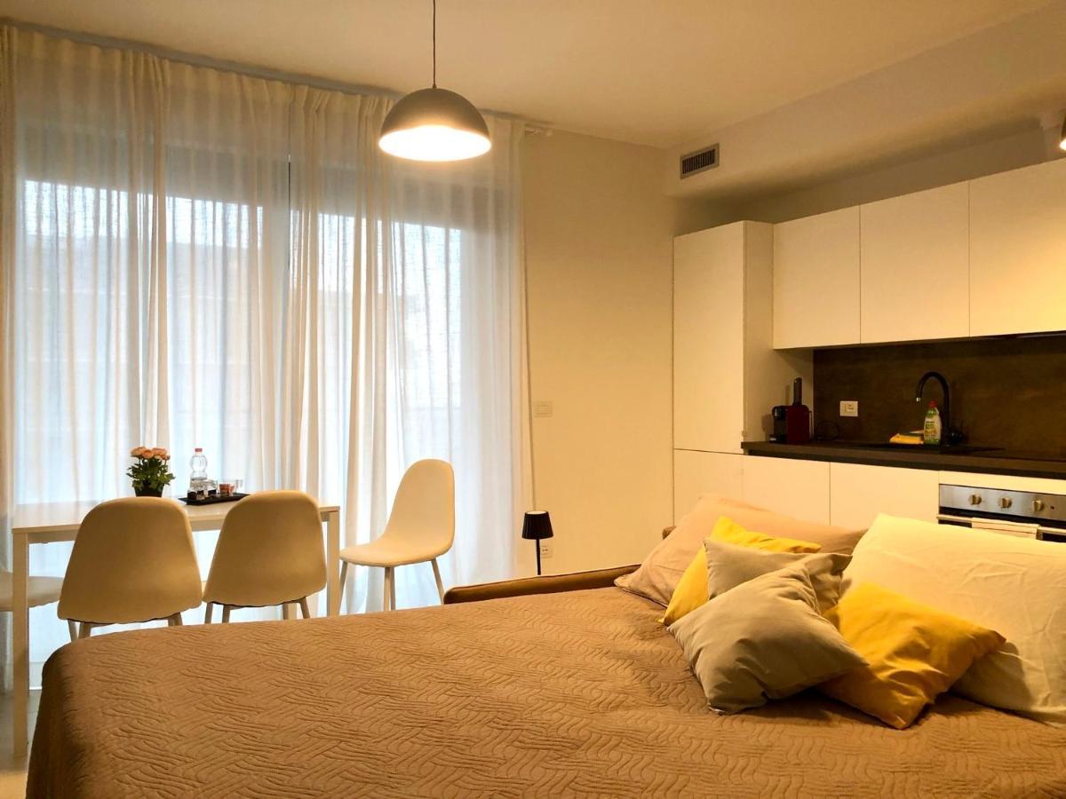 Loft With Terrace In Uptown Milan Near Rho Fiera Apartment Pero Ngoại thất bức ảnh